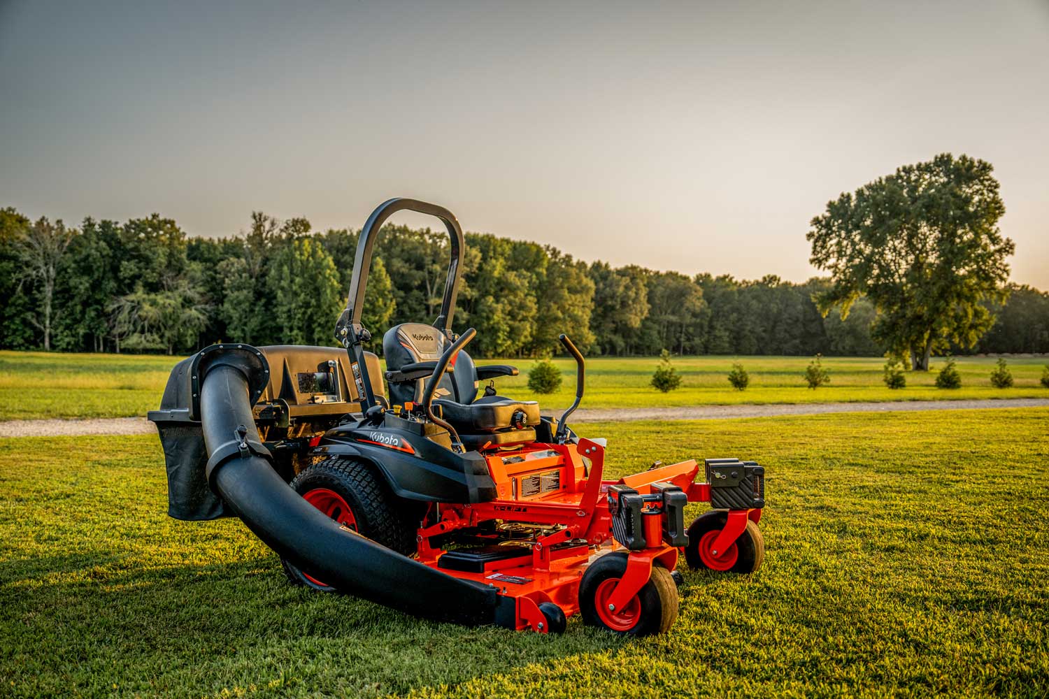 モンタナ　US株　選抜種　大株　40cmオーバー Z400 SERIES MOWERS - Monte Vista COOP
